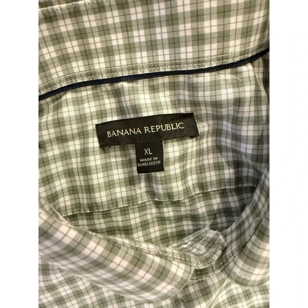 Banana Republic Men's XL Green Check Plaid Long Sleeve Button Up Shirt